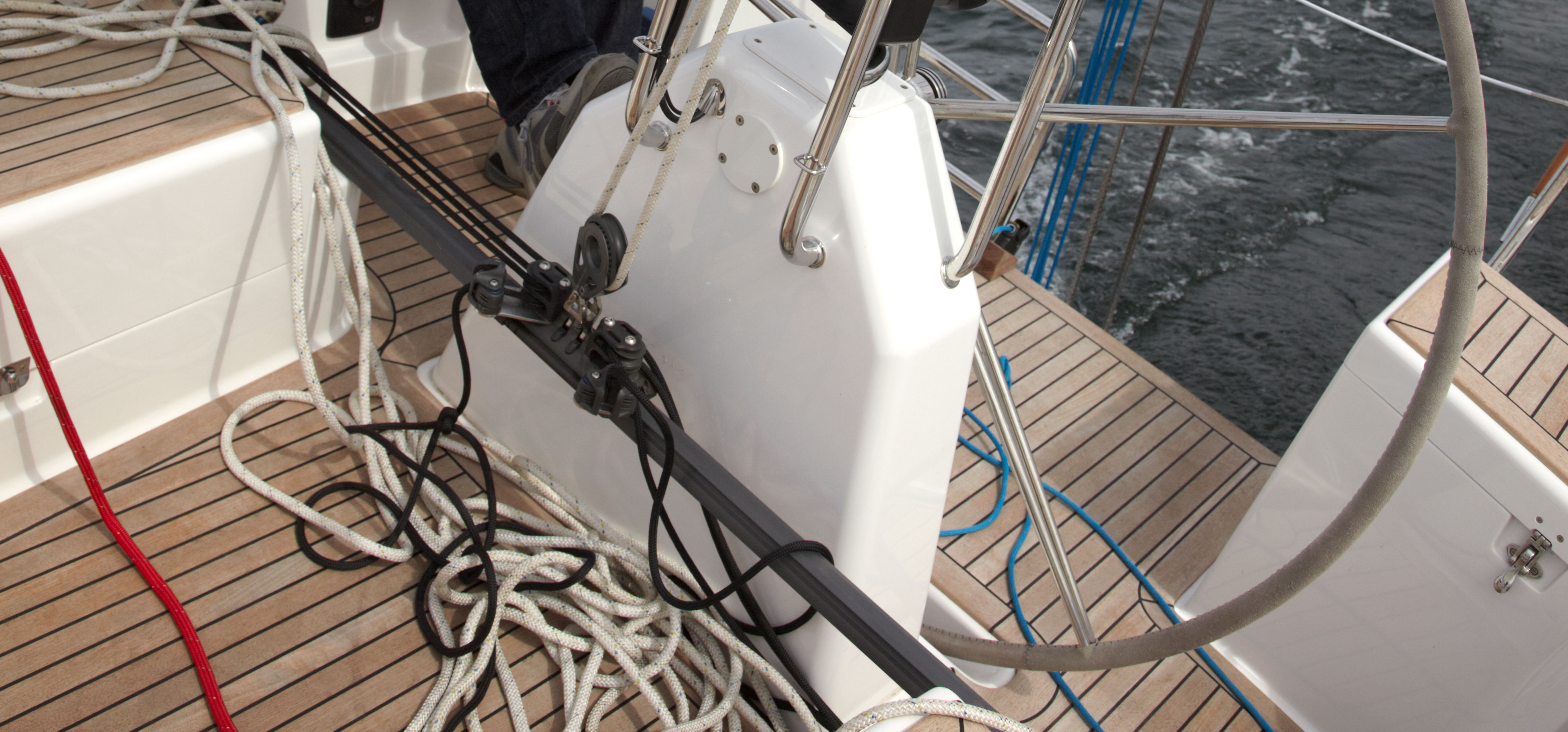 Trim af storsejl løjgangen