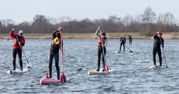 Lær stand up paddle (SUB)