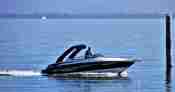 Motorbåd: Grundlæggende regler og love for fritidssejlads