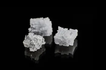 salr krystaller - salt kan ødelægge sejldug